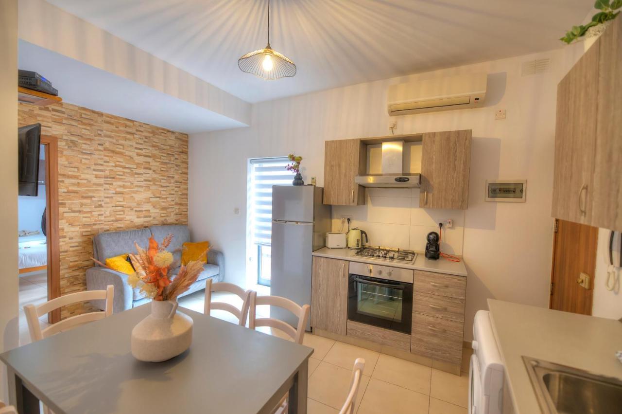 2Bedroom With Large Terrace In Paceville Jpor1-1 Сент Джулианс Экстерьер фото