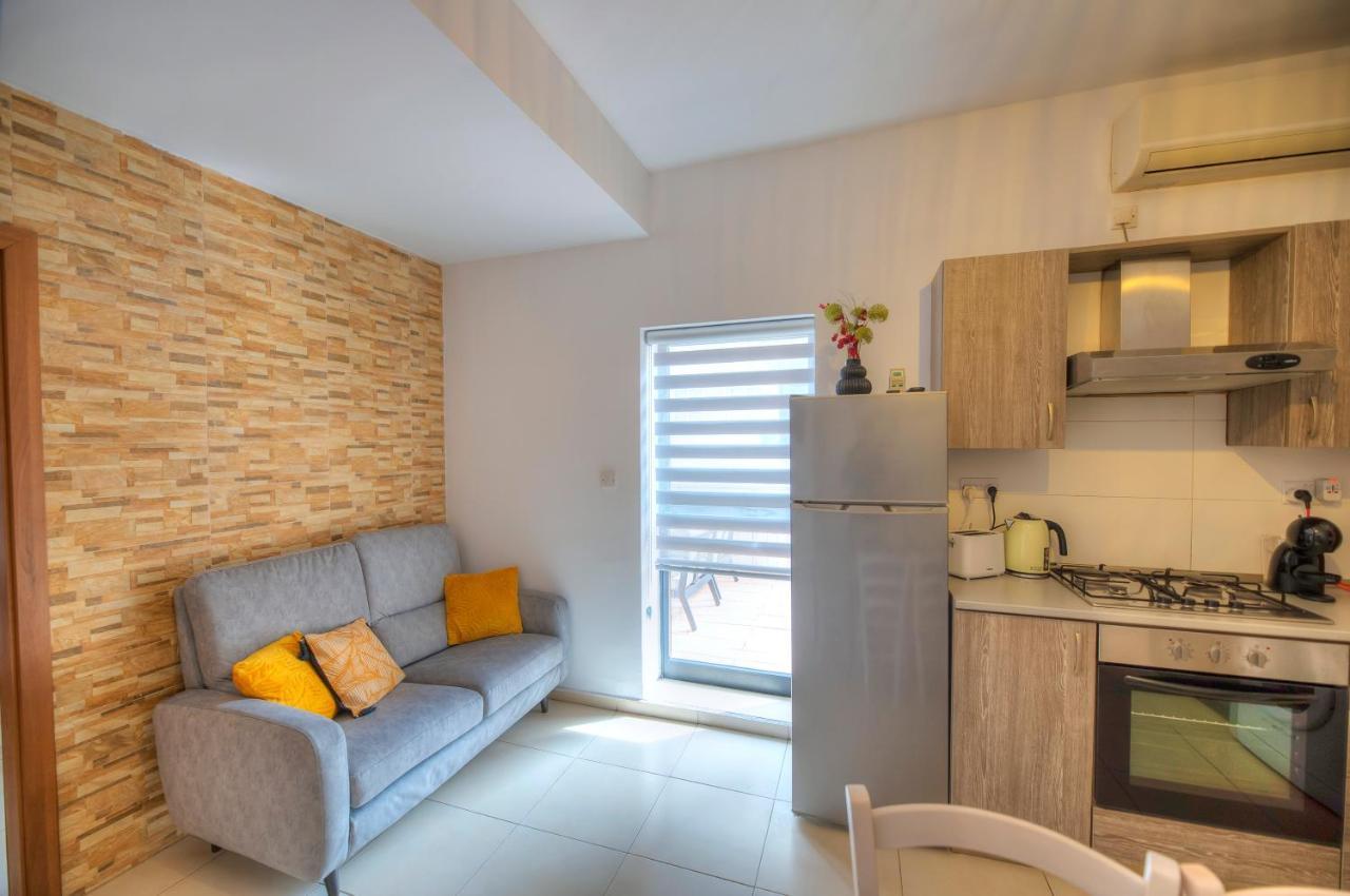 2Bedroom With Large Terrace In Paceville Jpor1-1 Сент Джулианс Экстерьер фото